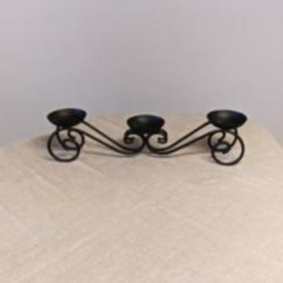 Black Metal Triple Candle Holder - Picture 2 of 4